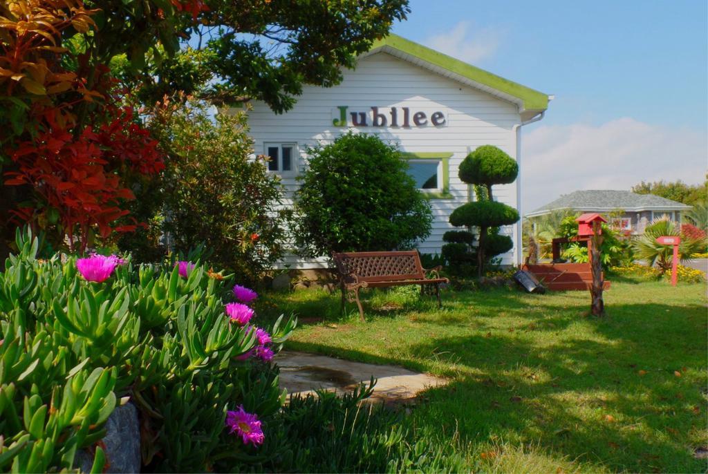 Jubilee Chalet Seogwipo Ngoại thất bức ảnh